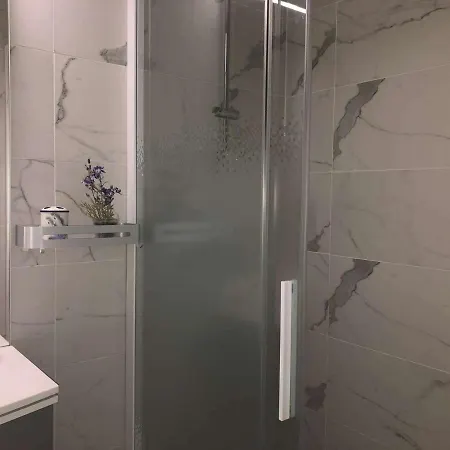 Apartmán Appartement 2 Pieces Avec Clim Et Parking, Pres De La Mer - Fr-1-225C-123